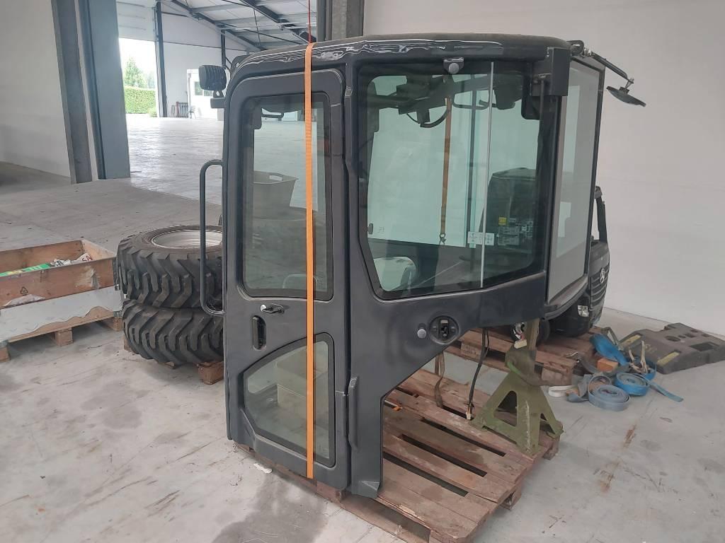 Hitachi cabine ZX33U-5 & 6/ ZX38U-5 & 6 Cabine en interieur