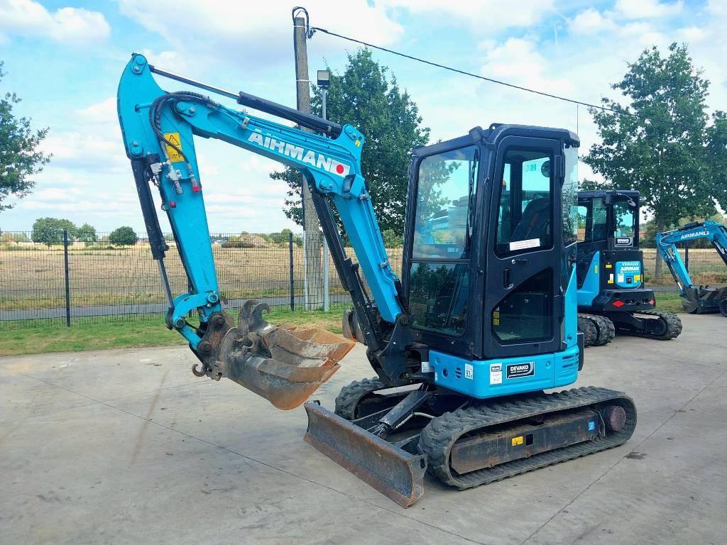Airman AX26U-7 Minigraafmachines < 7t